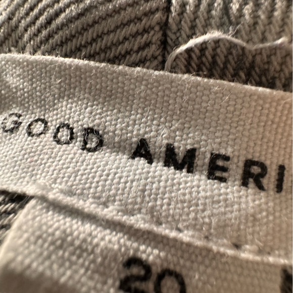 Good American Grey Black Distressed Tapered High Rise Jeans Size 20 - Picture 9 of 13